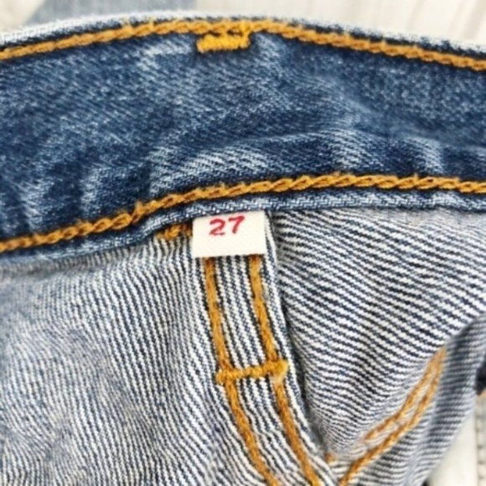 LEVI'S Button Fly Cut Off Shorts  - Picture 5 of 8